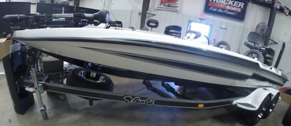 bass-cat-boats-for-sale-new-2017-cougar-advantage-sp.jpg