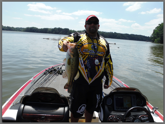 chesapeake-bay-bass-fishing-report-5-bass-25-pounds.png